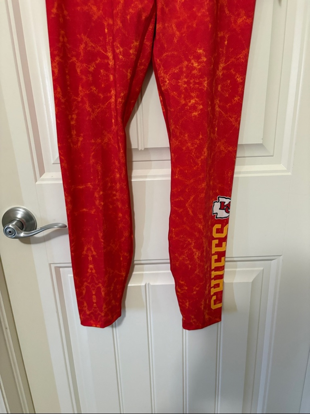 NWT Kansas City Chiefs Red Athletic Leggings - Picture 3 of 11
